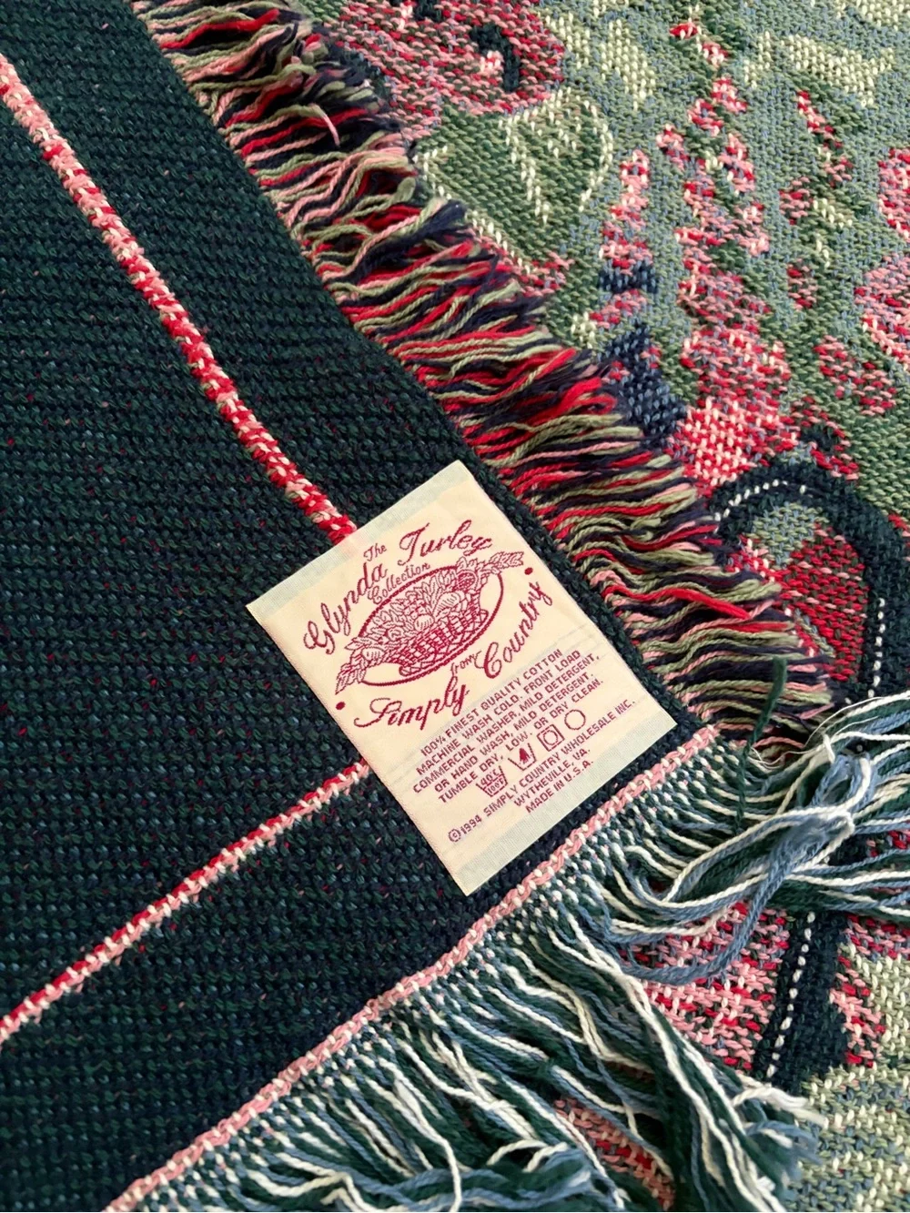 1994 The Glynda Turley Collection Tapestry Blanket